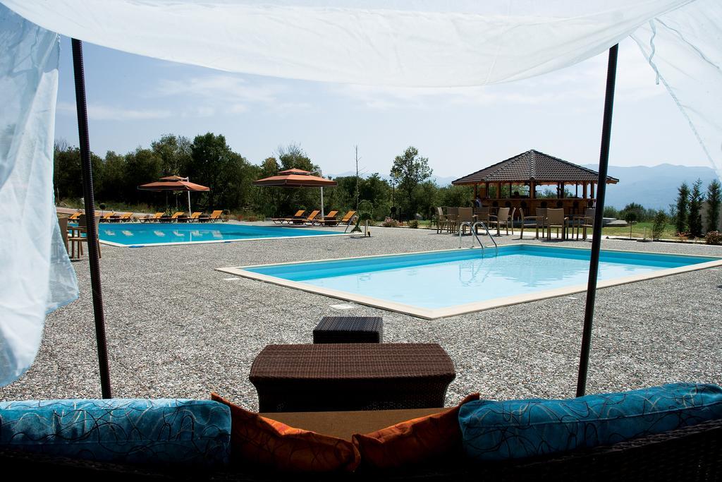 Áno Poróïa Refanidis Natural Luxury Hotel מראה חיצוני תמונה